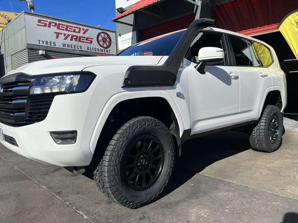 300 Series Landcruiser Fitted With 18x8.5 40p Elite Podium Wheels By Speedy Tyres Hurstville 4 Scaled 2