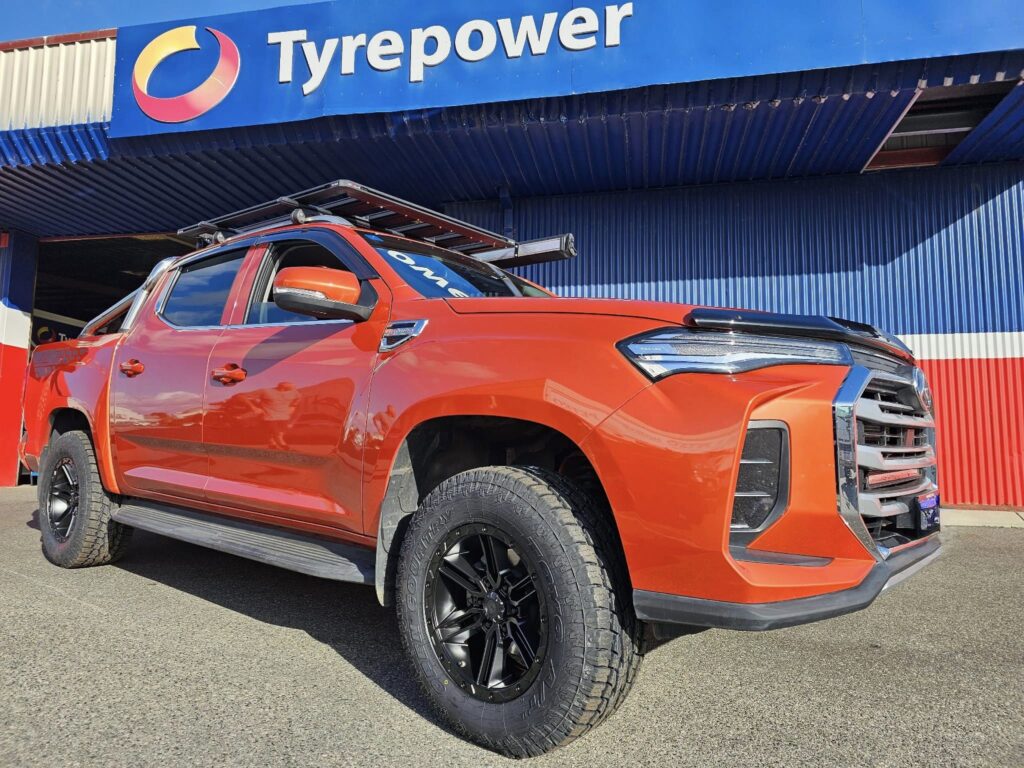 LDV T60 FITTED WITH AMERICAN OUTLAW RAILCAR 6 WHEELS BY TYREPOWER BIBRA LAKE