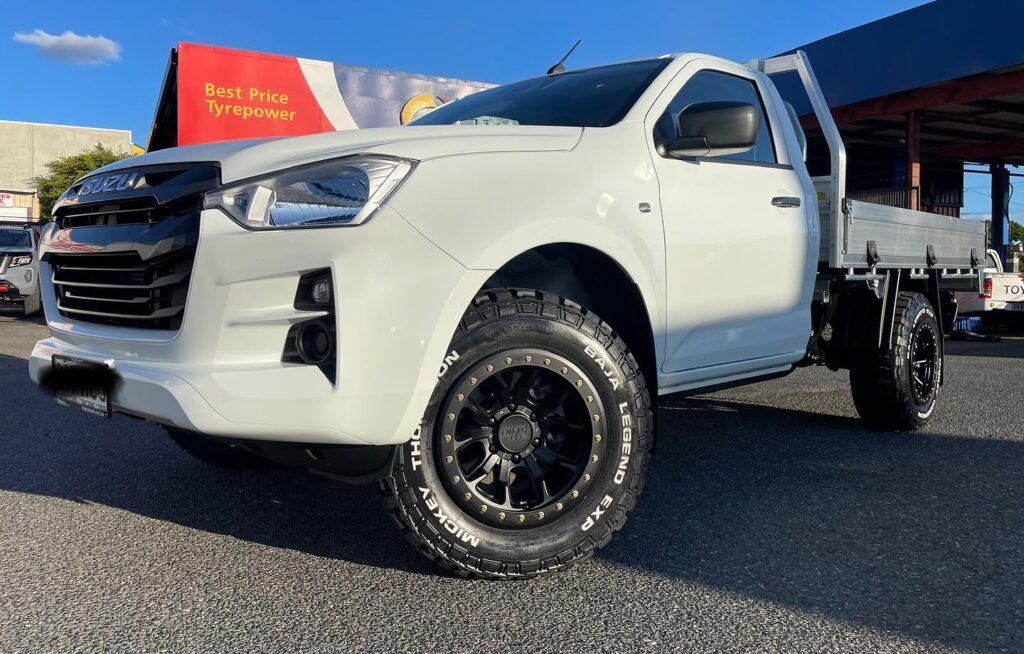 Dirty Life Dt 1 On A Isuzu Dmax By Tyrepower Rockhampton