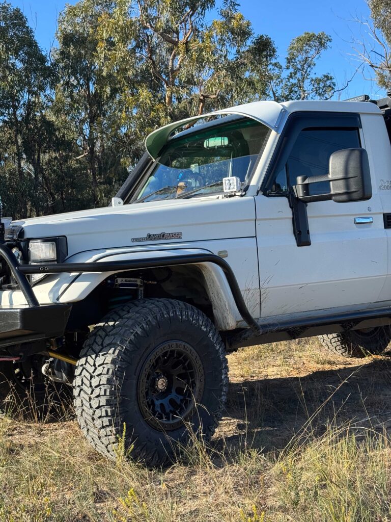 Dirty Life Dt3 On A 79 Series By Oz Off Road Penrith 3
