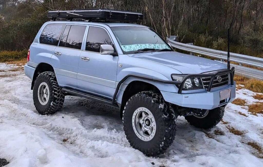 Dwc Legend Wheels Fitted To Toyota Landcruiser 105 Series
