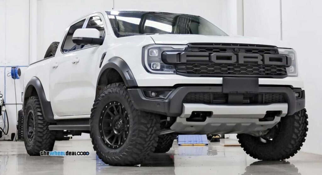 Icon Compression Fitted To Ford Ranger Raptor By The Wheel Deal