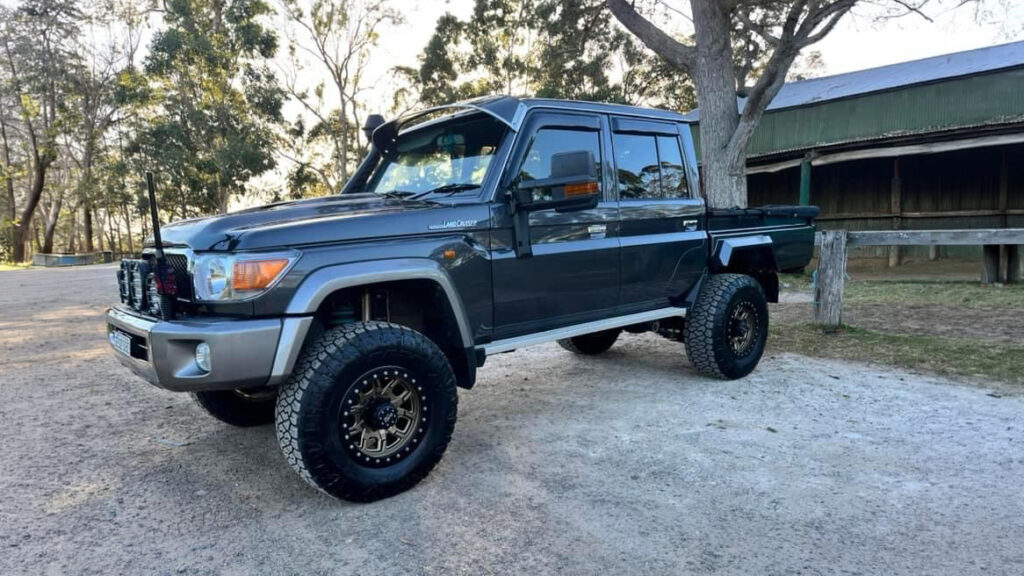 Dwc Landcruiser 78 Dirty Life Wheels 17 1