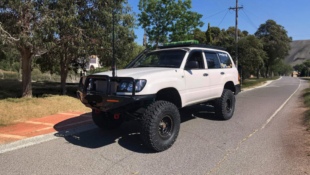 Dwc Landcruiser 78 Dynamic Beadlock Steelies By Black Bear Offroads Landcruiser 100 Series Copy 1