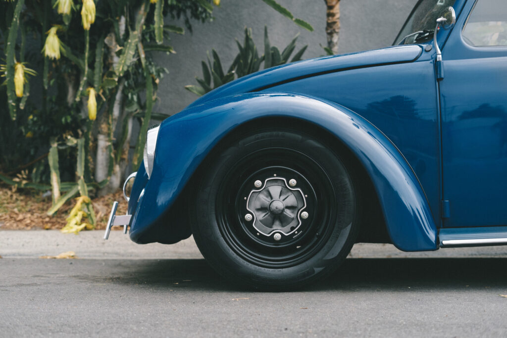 Blue Beetle 620b 01